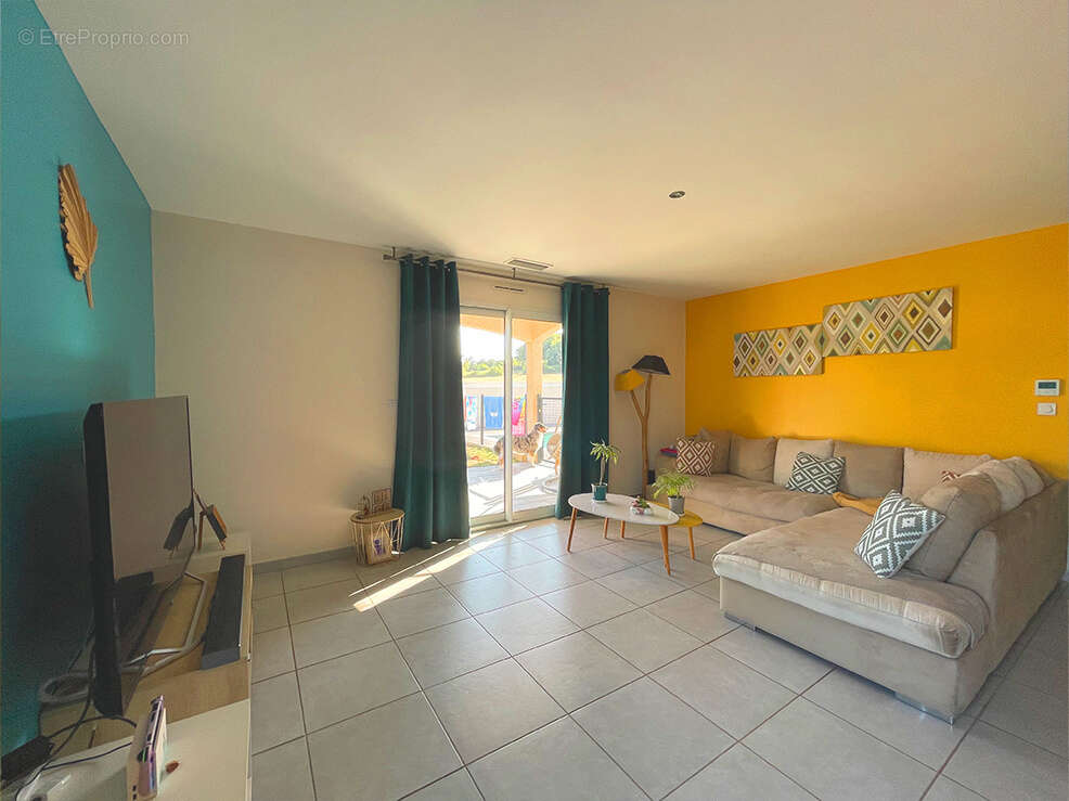 Maison à SAINT-GERVAIS-SUR-ROUBION