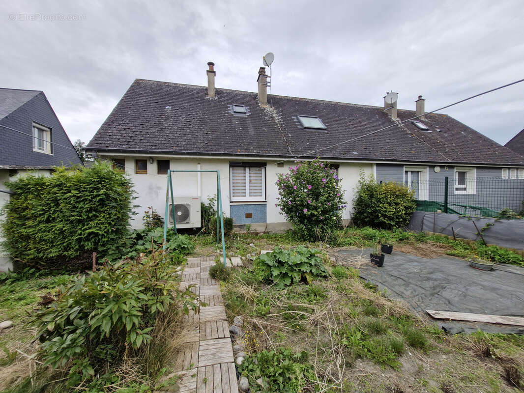 Maison à OUVILLE-LA-RIVIERE