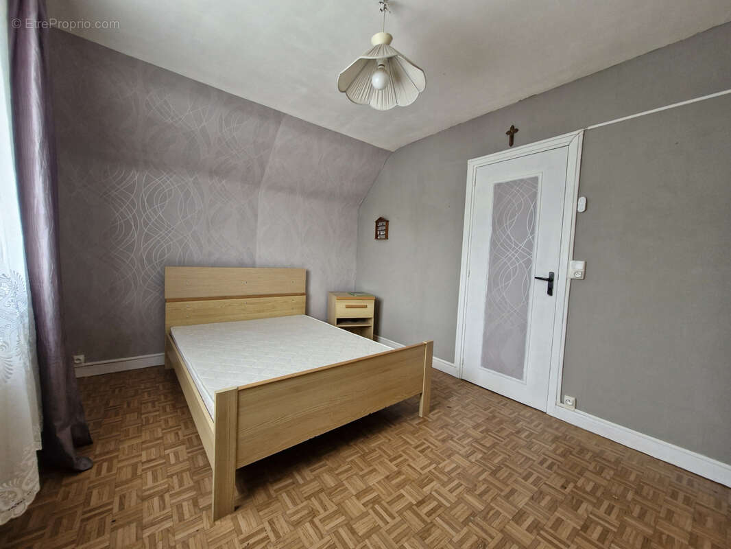 Maison à OUVILLE-LA-RIVIERE