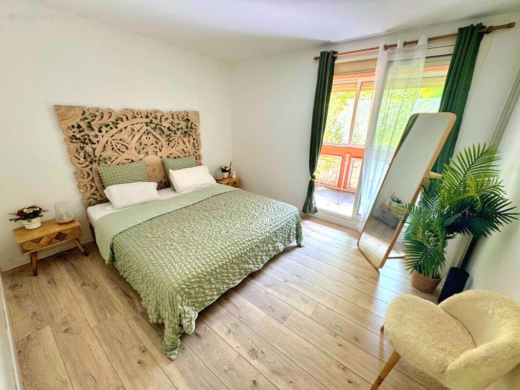 Appartement à MARSEILLE-11E