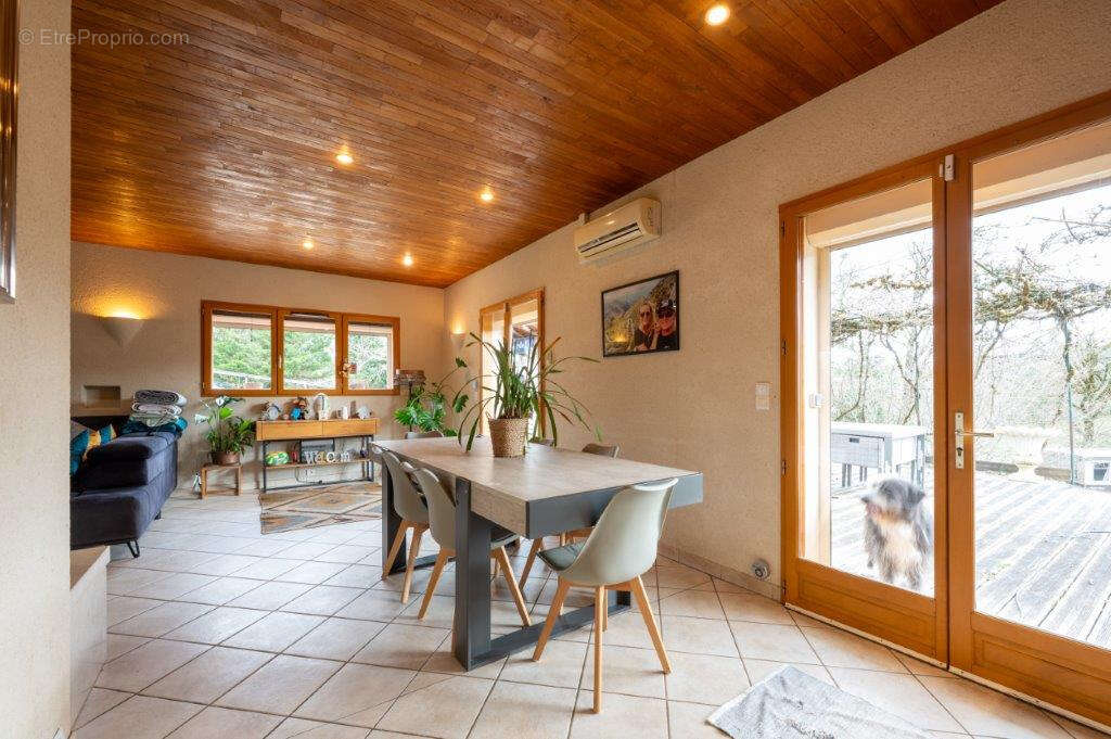 Maison à LABASTIDE-MURAT