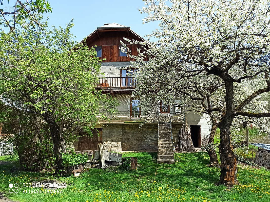 Maison à SAINT-SAUVEUR