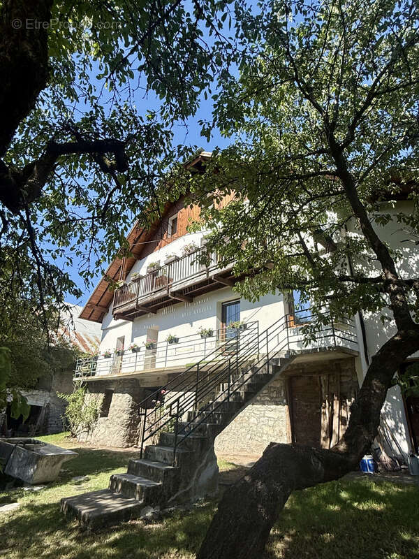 Maison à SAINT-SAUVEUR