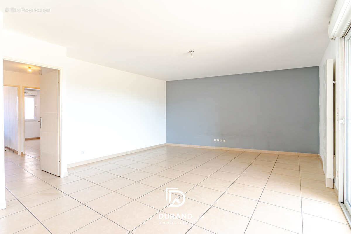 Appartement à MARSEILLE-8E