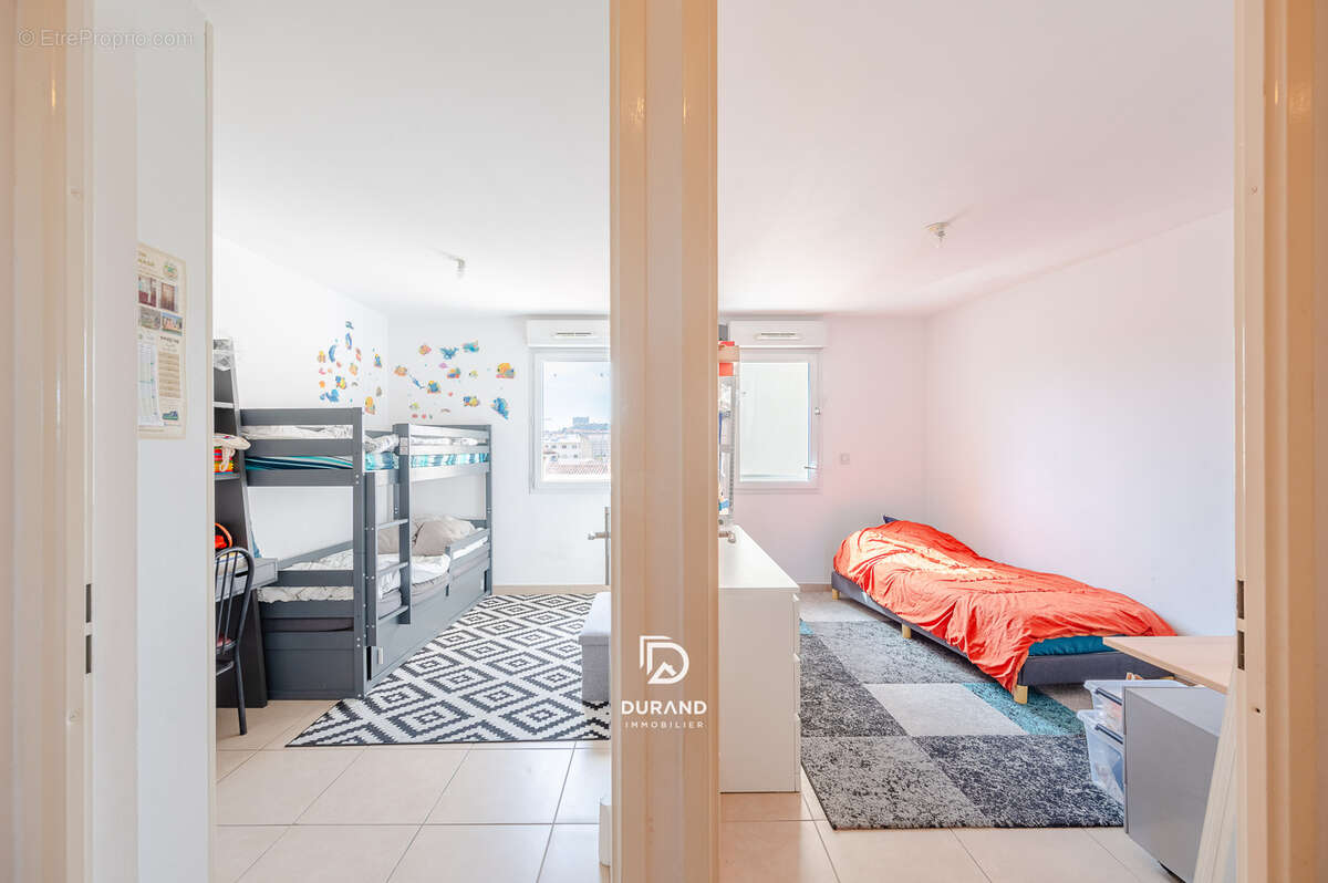 Appartement à MARSEILLE-8E