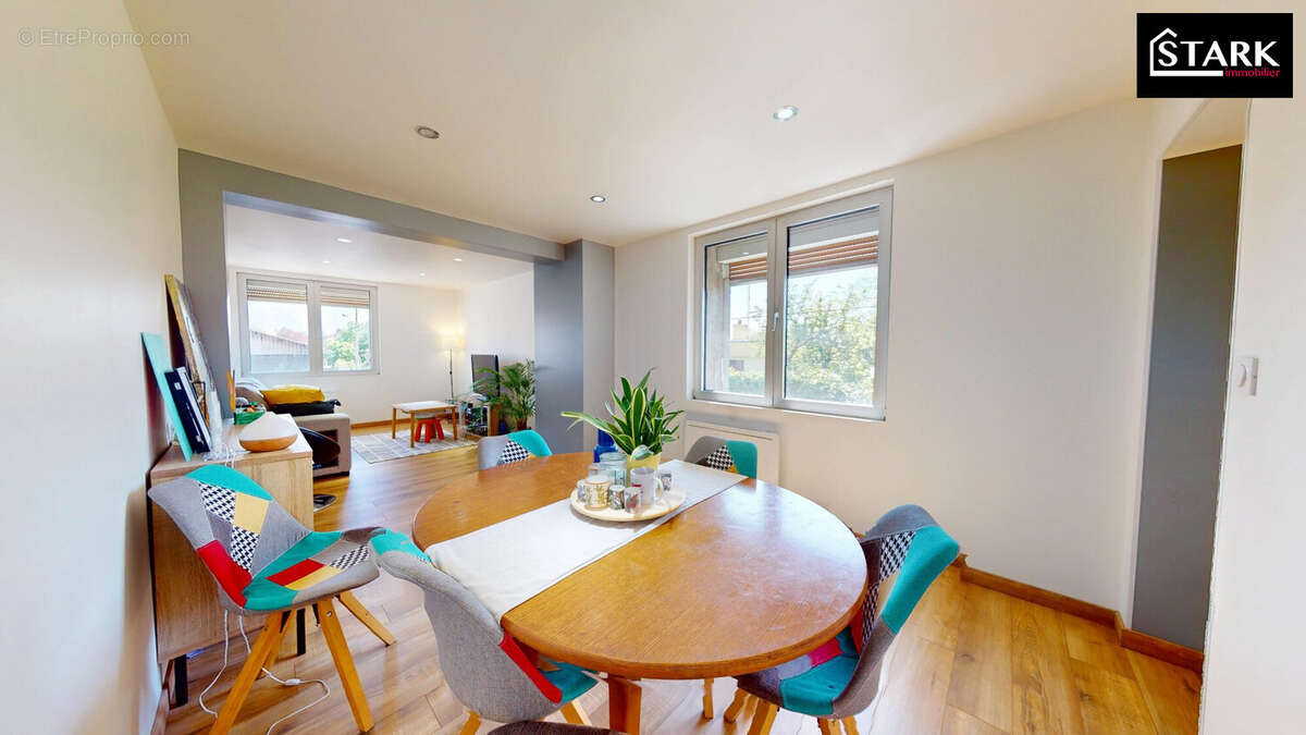 Appartement à EXINCOURT