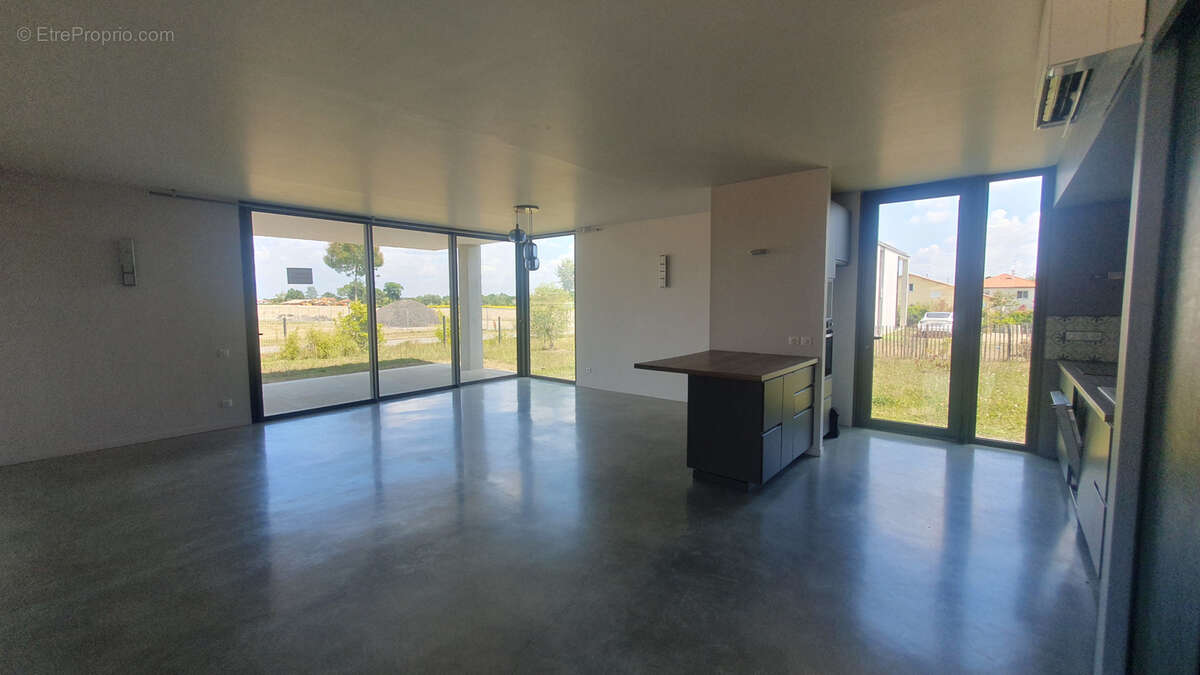 Maison à SAINT-SEVER