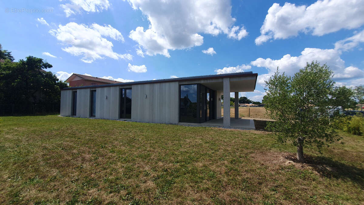 Maison à SAINT-SEVER