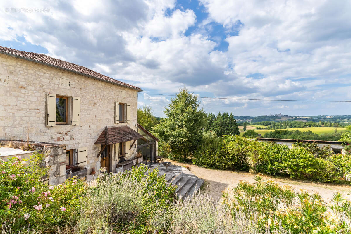 Maison à TOURNON-D&#039;AGENAIS