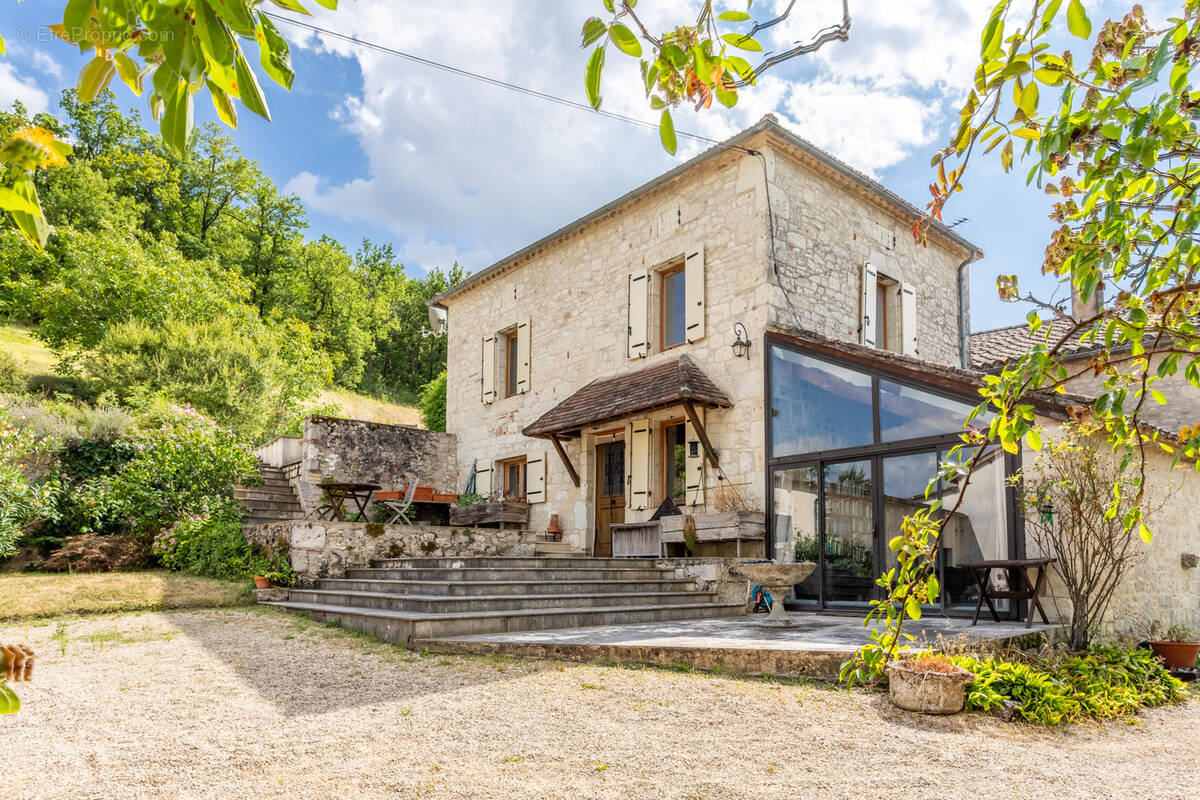 Maison à TOURNON-D&#039;AGENAIS