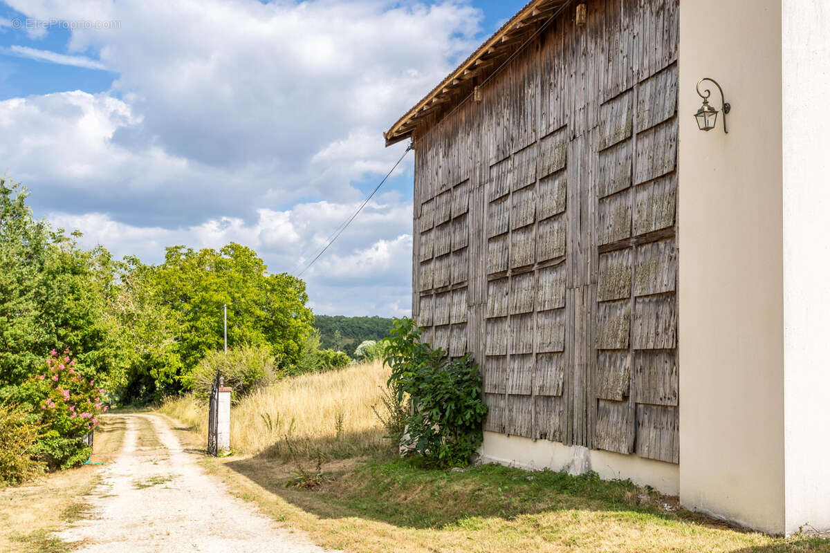 Maison à TOURNON-D&#039;AGENAIS