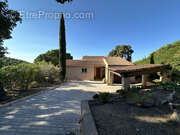 Maison à LA LONDE-LES-MAURES