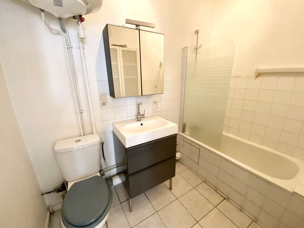 Appartement à SAINT-ETIENNE