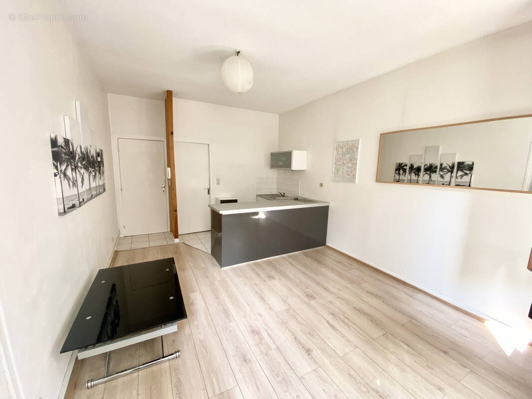 Appartement à SAINT-ETIENNE