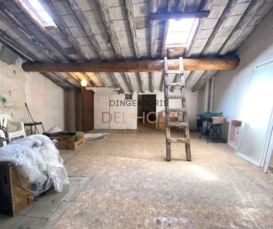 Maison à BELLEGARDE