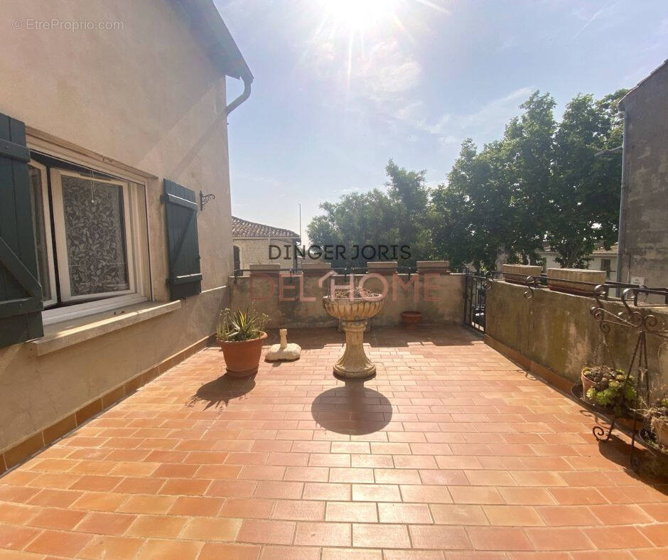 Maison à BELLEGARDE