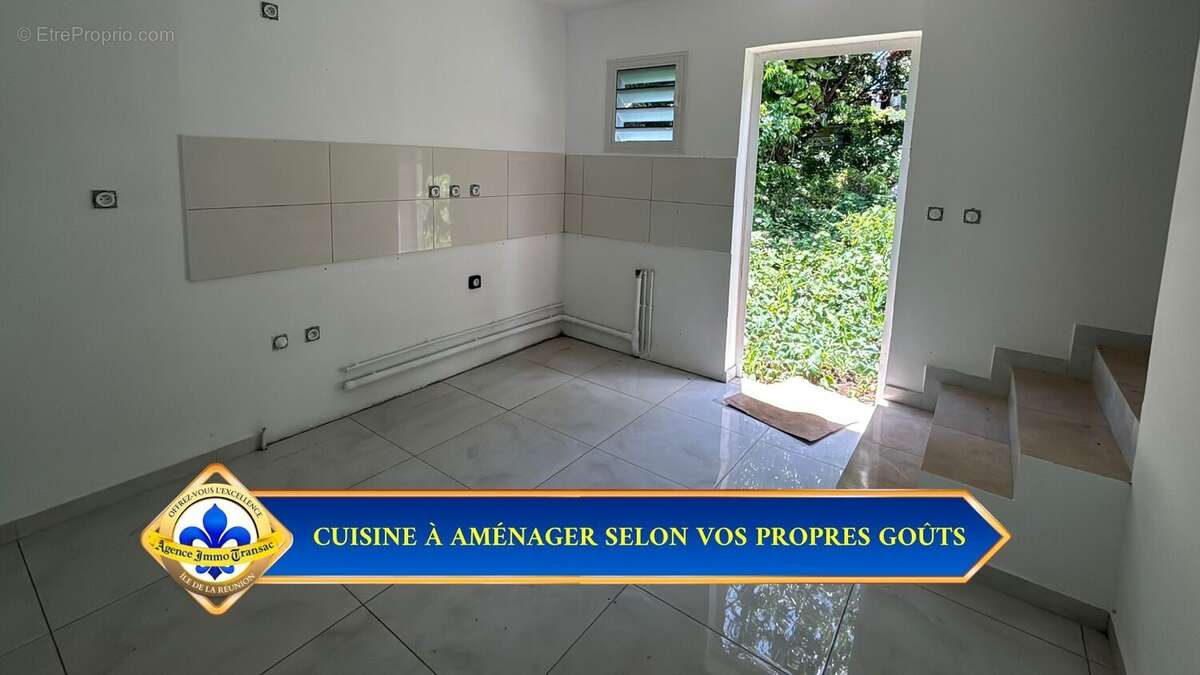 Maison à SAINTE-ROSE