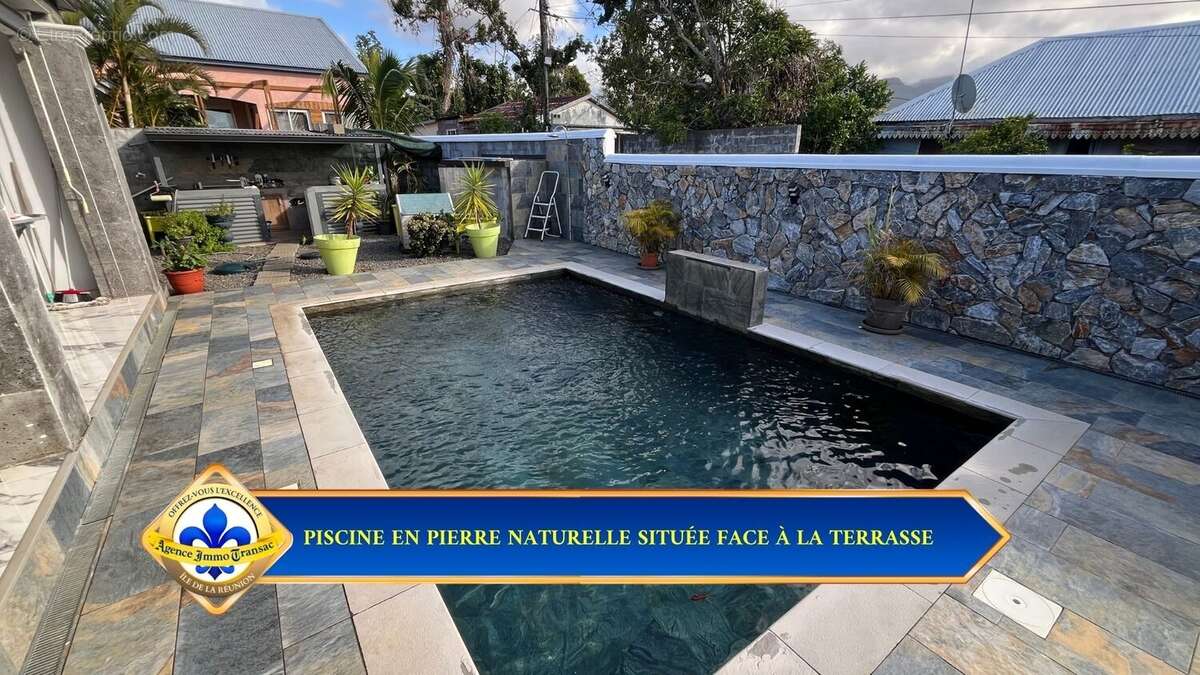 Maison à SAINT-BENOIT