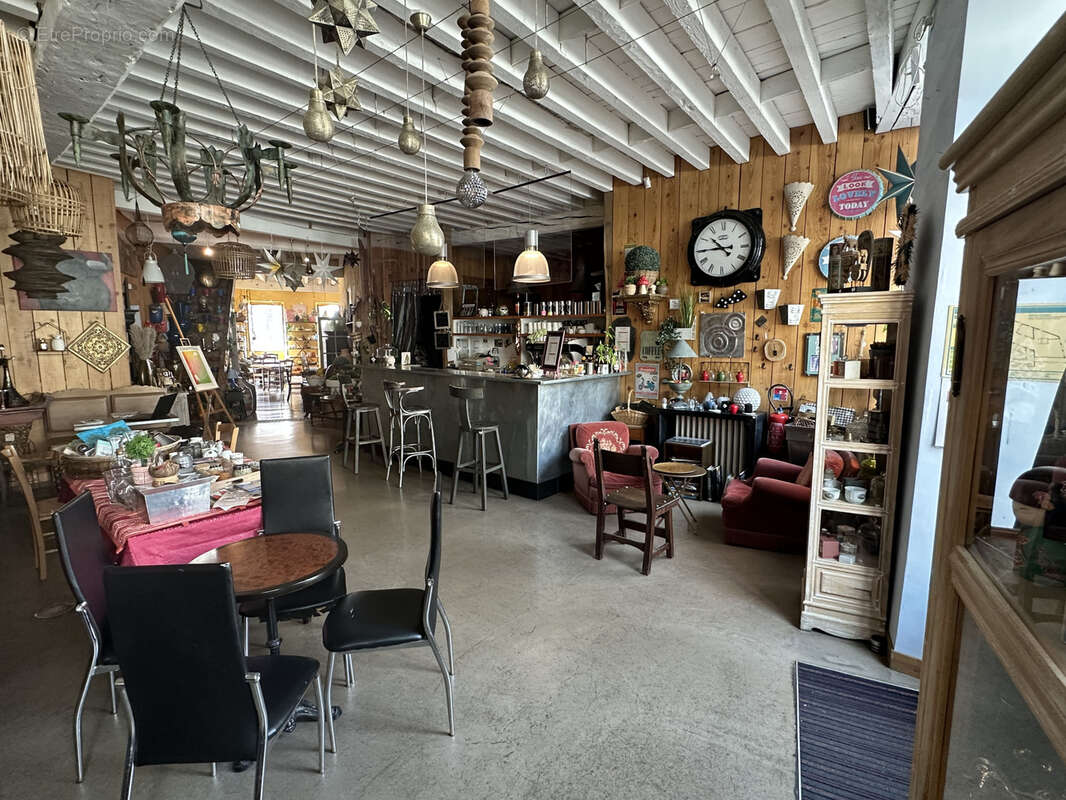 Commerce à OLORON-SAINTE-MARIE