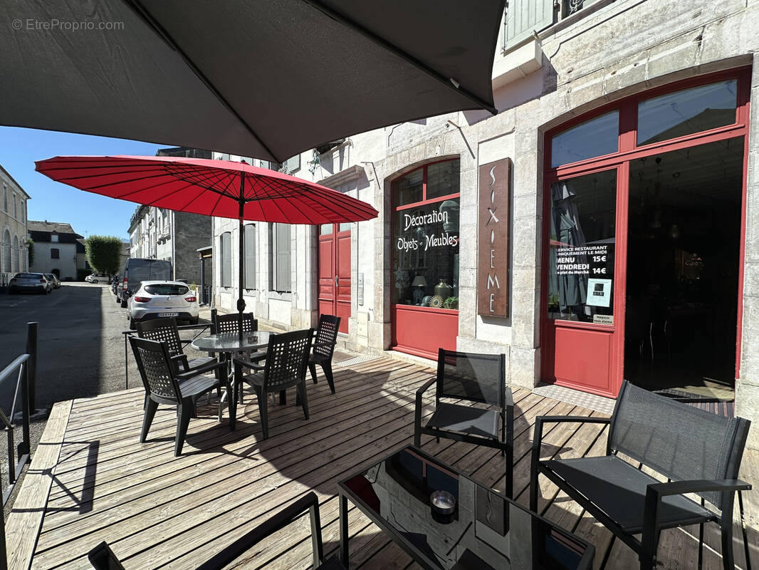 Commerce à OLORON-SAINTE-MARIE