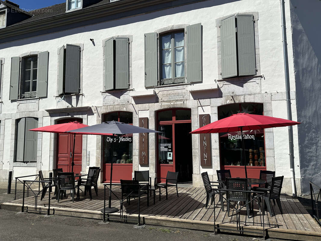 Commerce à OLORON-SAINTE-MARIE