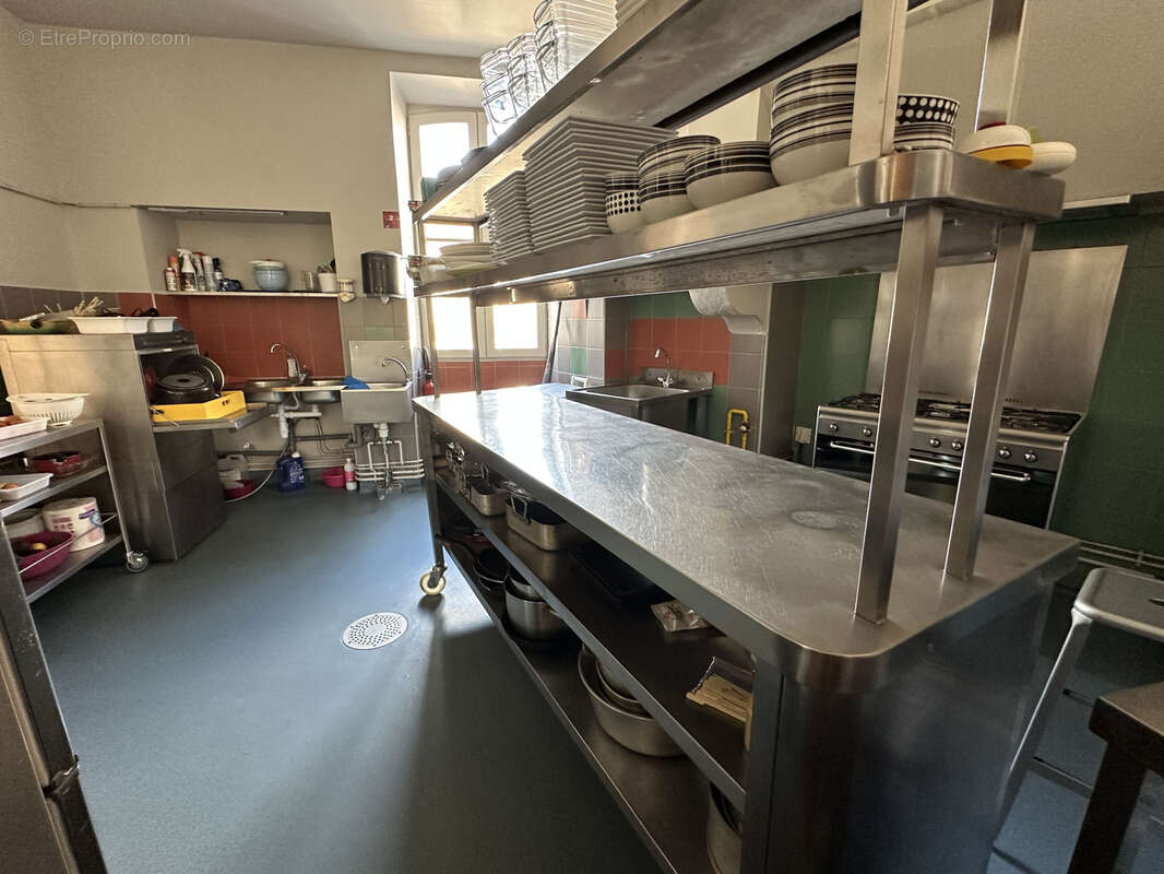 Commerce à OLORON-SAINTE-MARIE