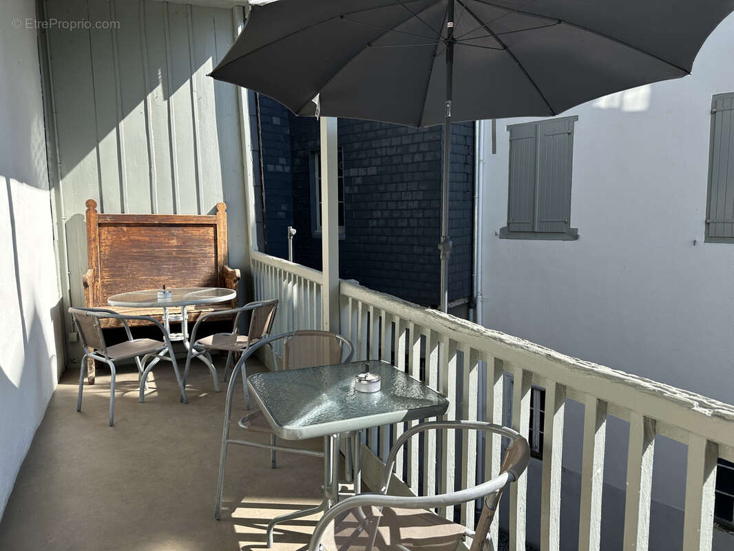 Commerce à OLORON-SAINTE-MARIE