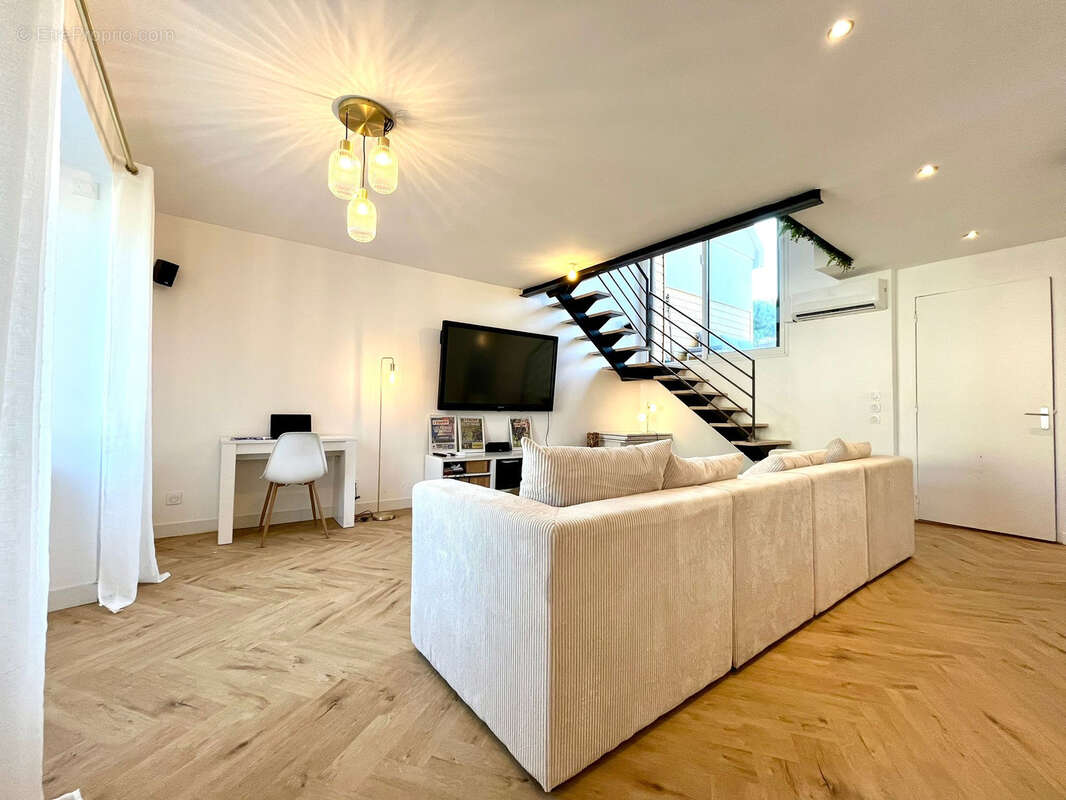 Appartement à MURS-ERIGNE