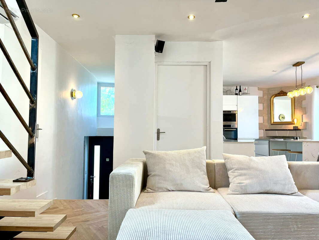 Appartement à MURS-ERIGNE