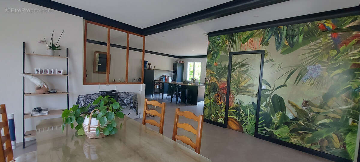 Maison à LES HERBIERS