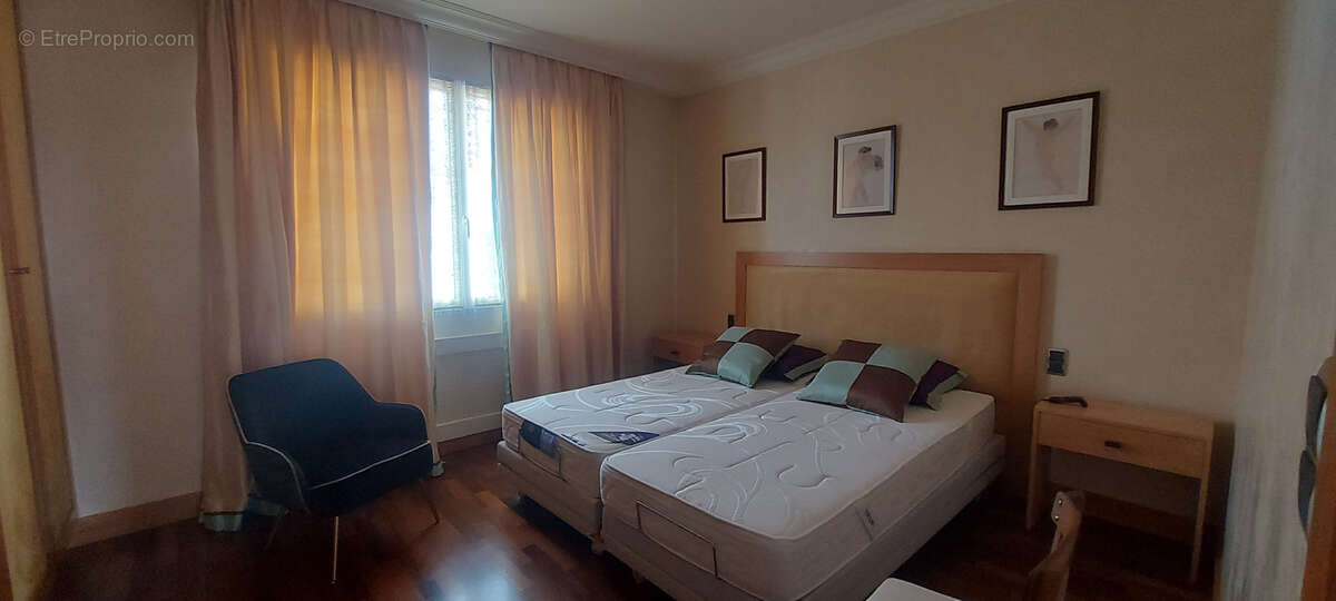 Maison à LES HERBIERS