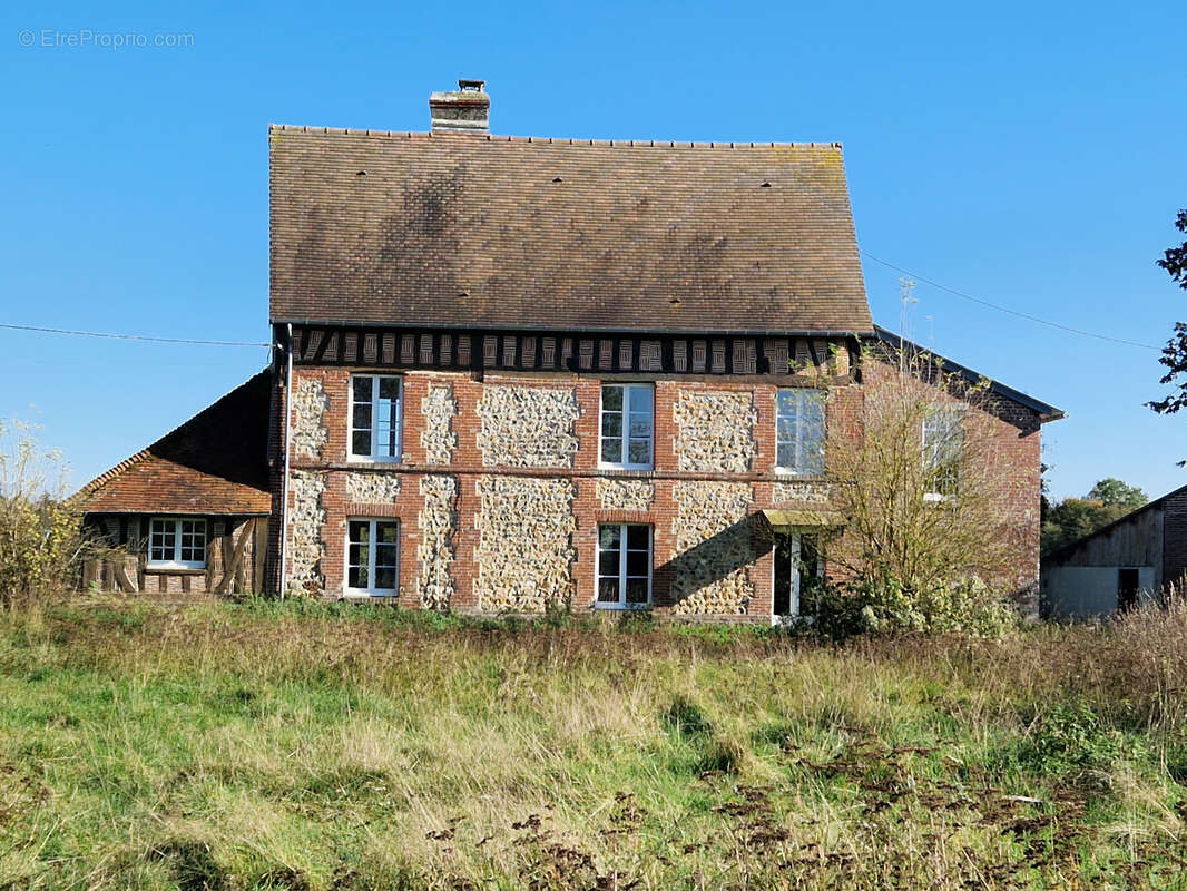 Maison à BERNAY