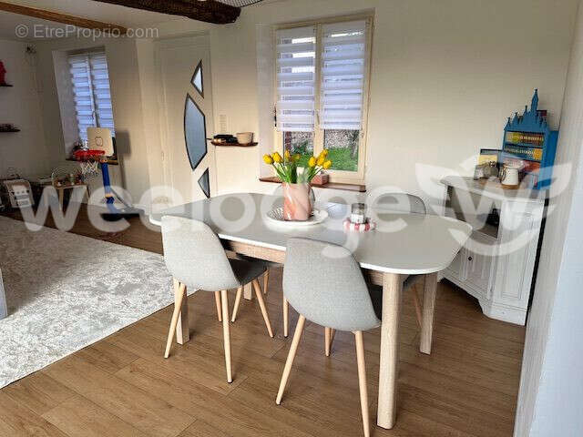 Maison à FORGES-LES-EAUX