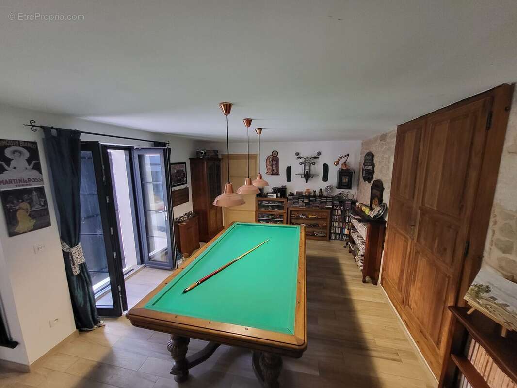 Maison à SAINT-JEAN-D&#039;ANGELY