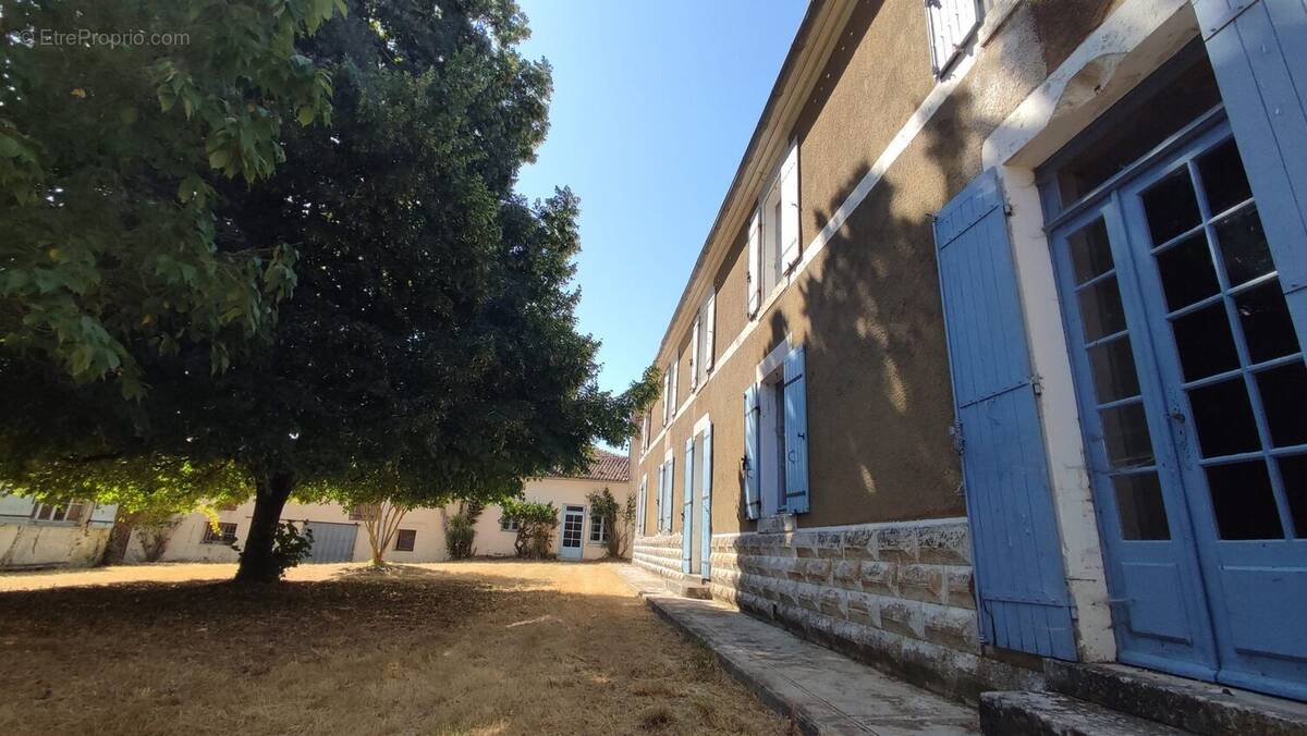 Appartement à ECOYEUX