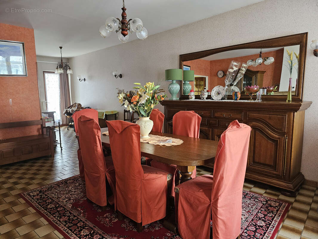 Maison à NOVEANT-SUR-MOSELLE