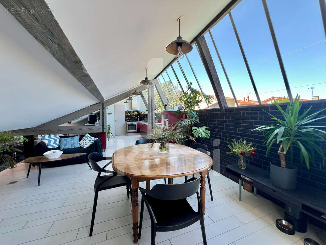 Maison à BOURG-DE-PEAGE