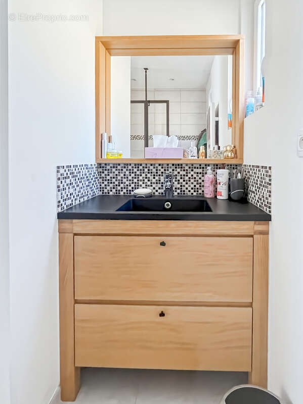 Maison à BAGNOLS-EN-FORET