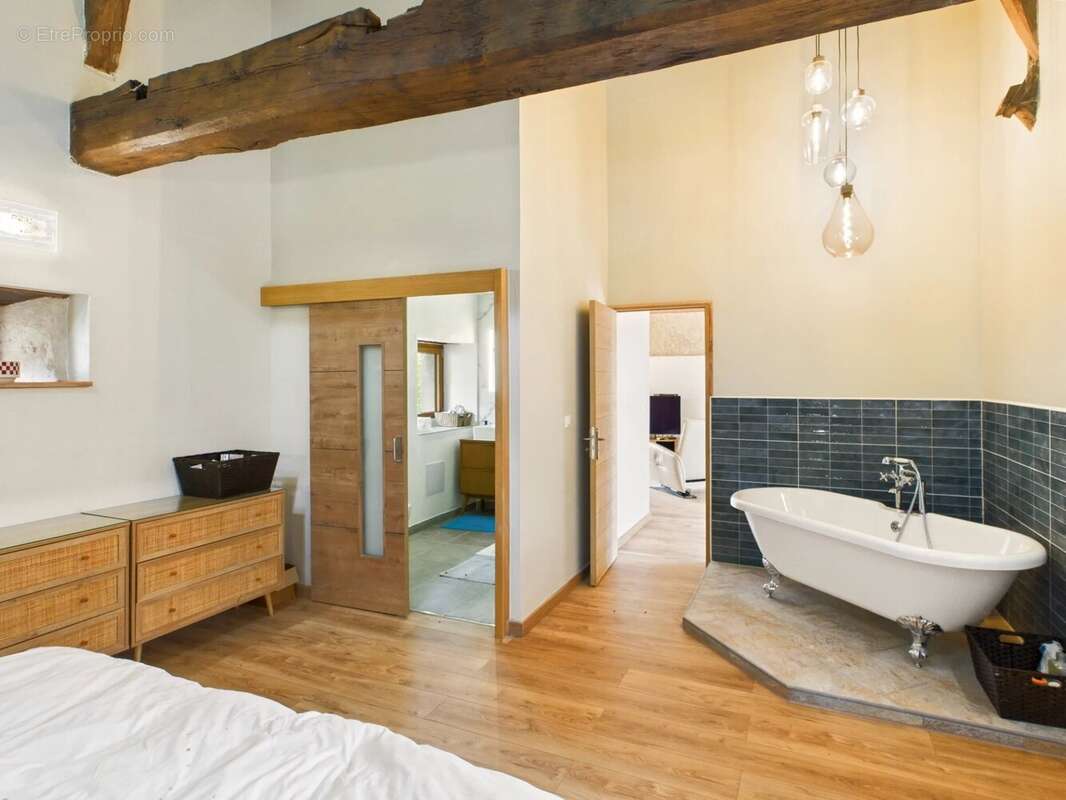 Maison à TOCANE-SAINT-APRE