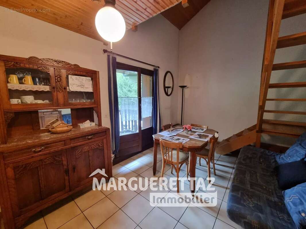 Appartement à ONNION