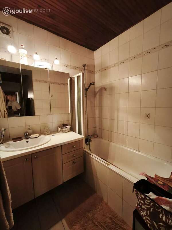 Appartement à NESMY