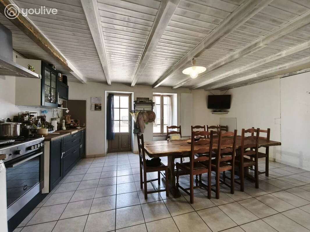 Appartement à NESMY