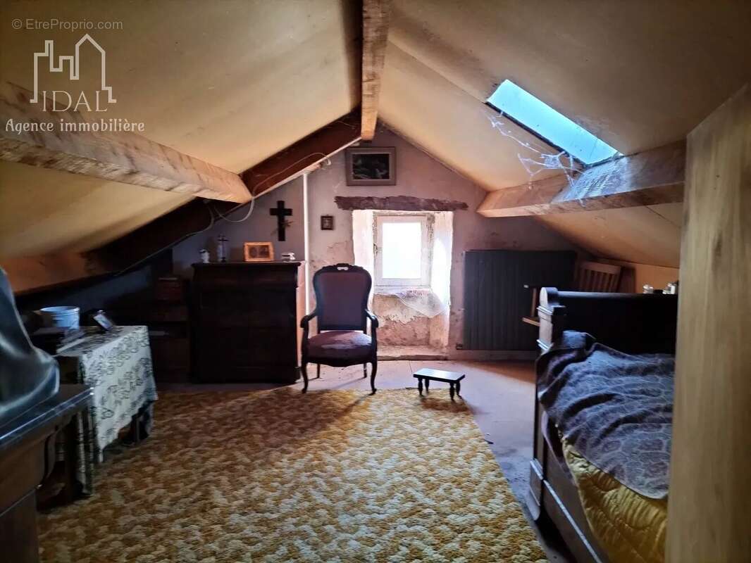 Maison à SAINT-AFFRIQUE