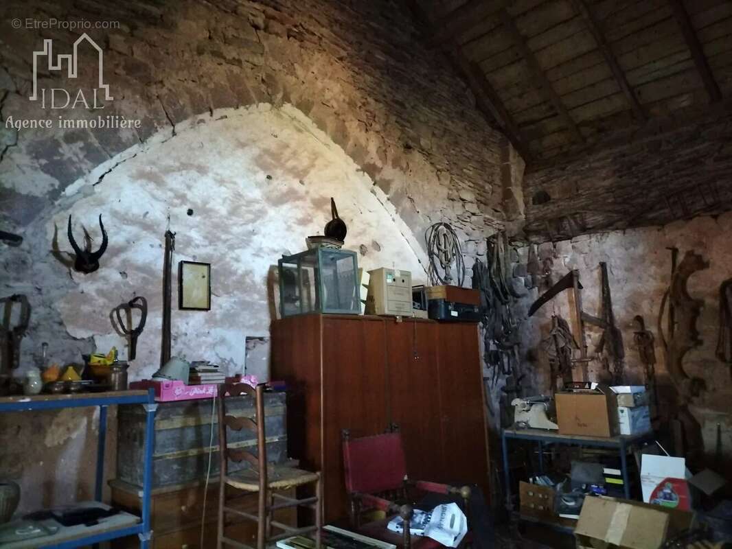 Maison à SAINT-AFFRIQUE