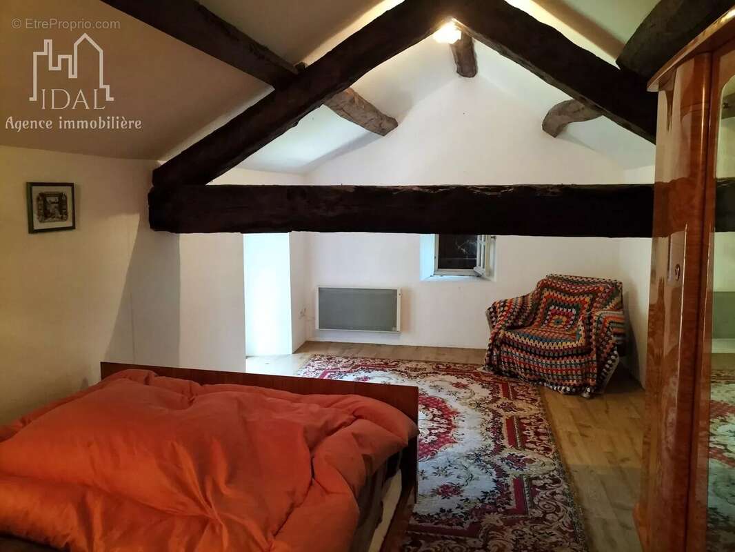 Maison à SAINT-AFFRIQUE