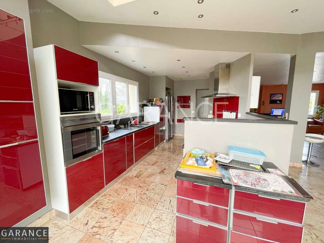 Maison à BREVILLE-SUR-MER