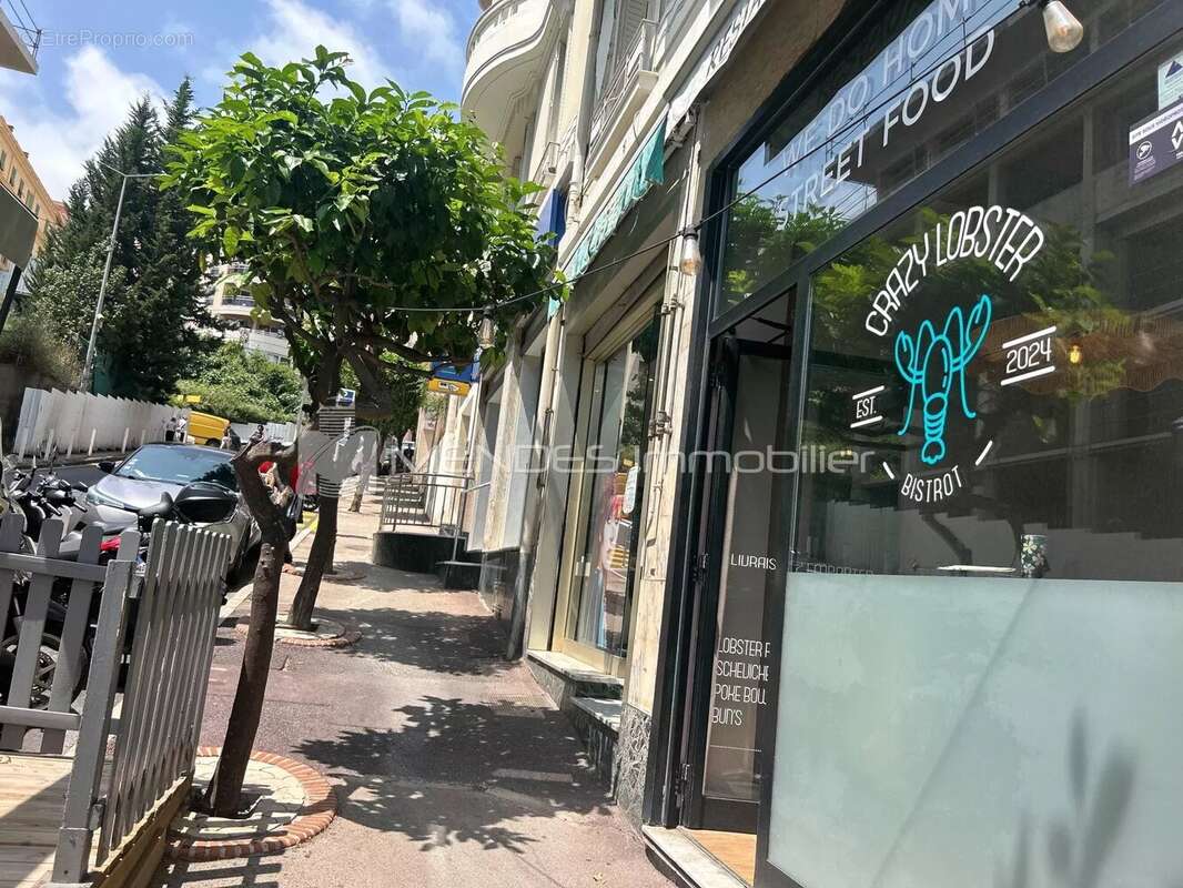 Commerce à BEAUSOLEIL