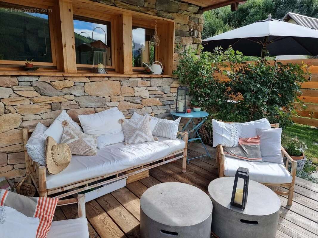 Maison à SAINT-CHAFFREY