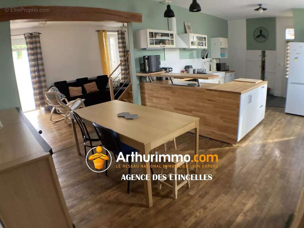 Maison à MARTIGNE-FERCHAUD