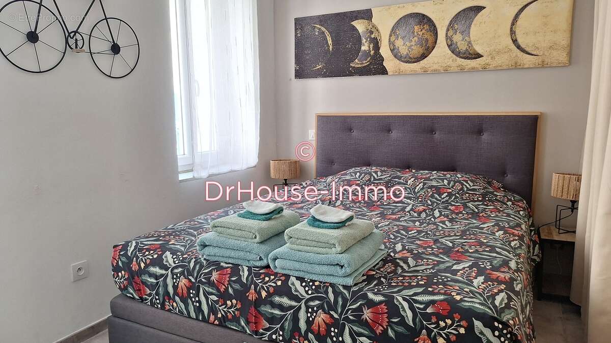 Appartement à SIX-FOURS-LES-PLAGES